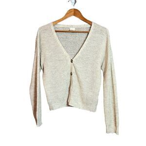Essentials by full tilt light cream knit cardigan. Size small‎